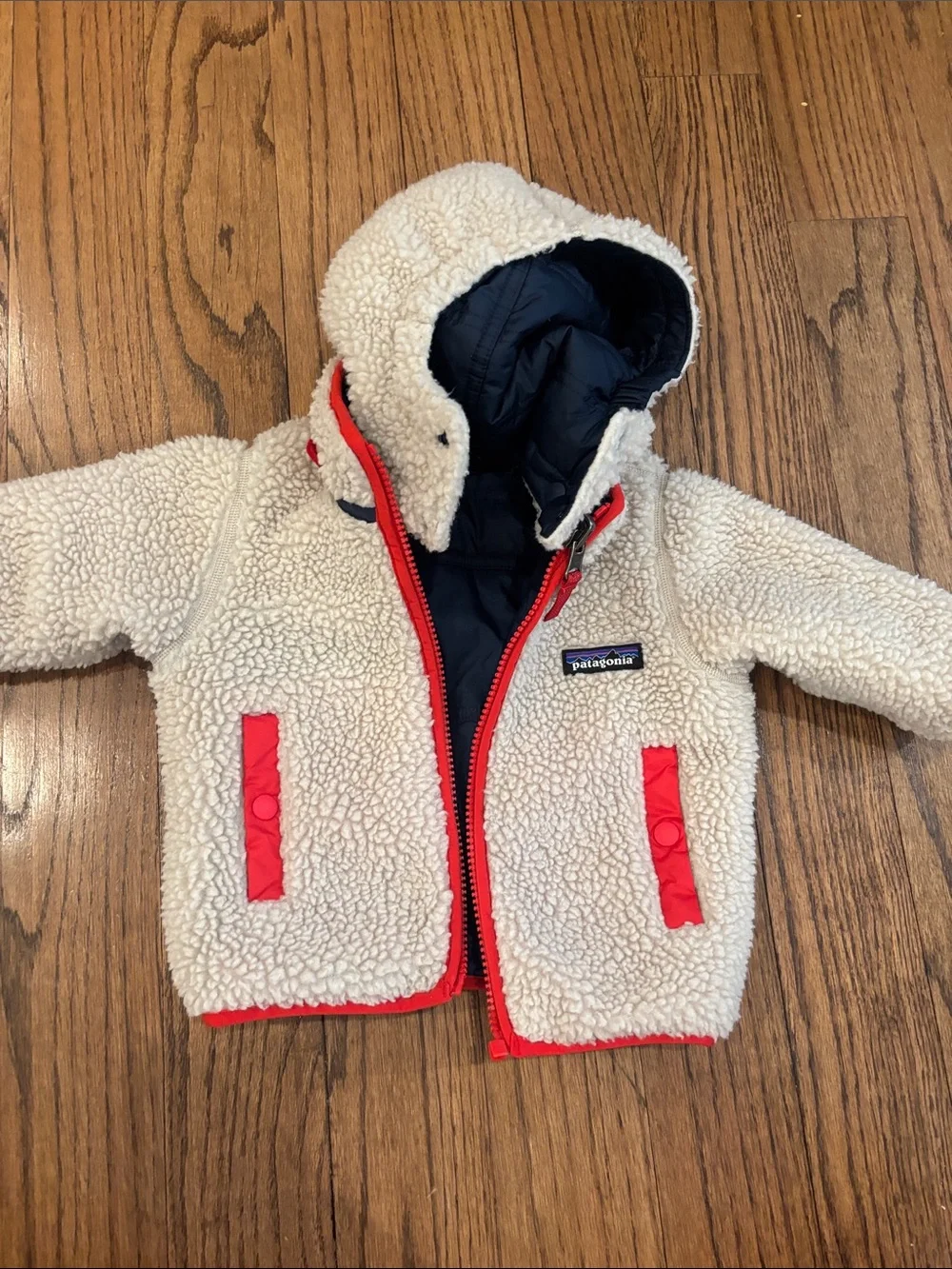 Patagonia Baby Reversible Tribbles Hoody 3-6 mo
